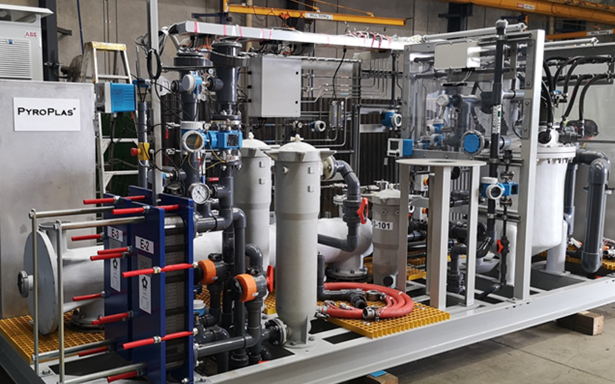 A destruction unit with the PyroPlas sign on it